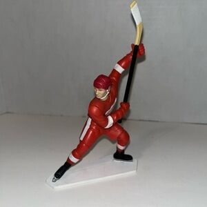 Sergei Fedorov #91 Detroit Red Wings 1995 Figure